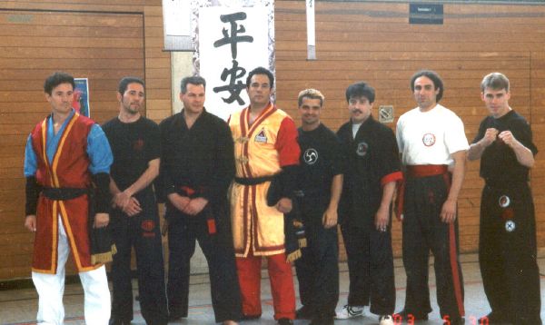 Crossfighting - Meet the Instructors